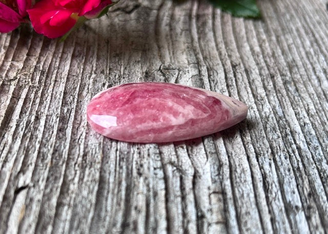 Capillitas Argentina Rhodochrosite Cabochon - Lucky Calico Gem & Jewelry Co.