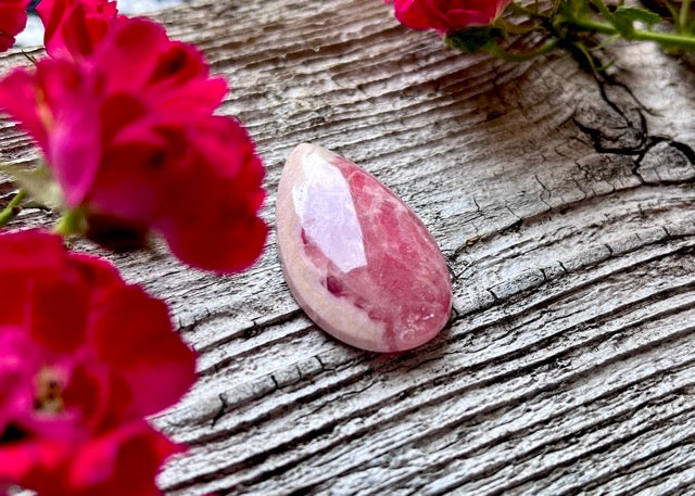 Capillitas Argentina Rhodochrosite Cabochon - Lucky Calico Gem & Jewelry Co.